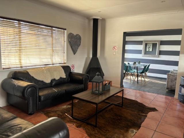 Karoo Heart Lägenhet Beaufort West Exteriör bild